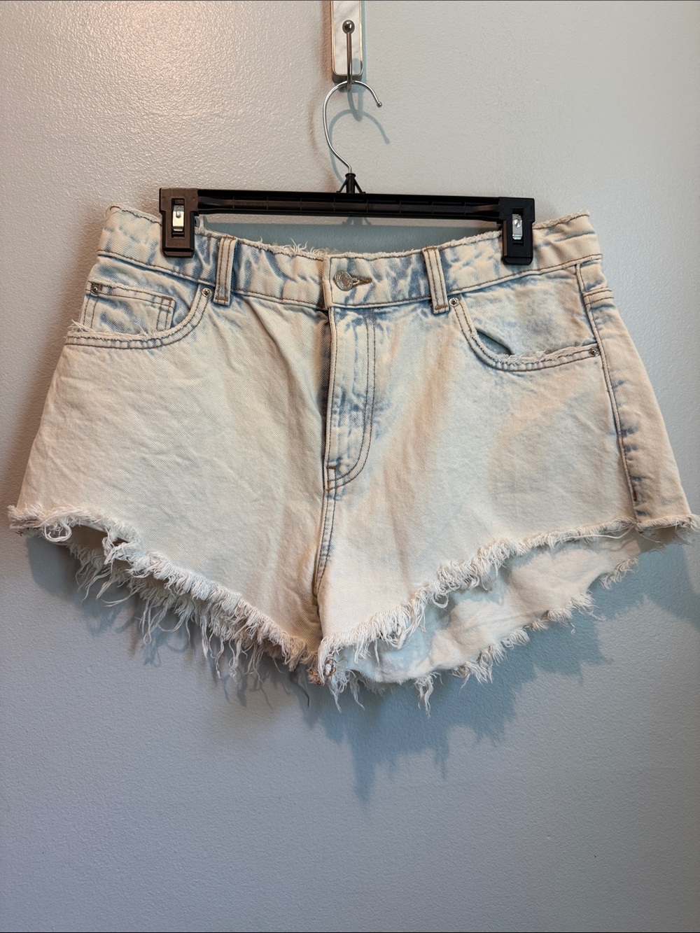 Zara Light Blue Frayed Hem Denim Shorts